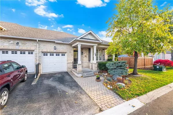 Burlington, ON L7M 4S6,2243 Turnberry Road #38