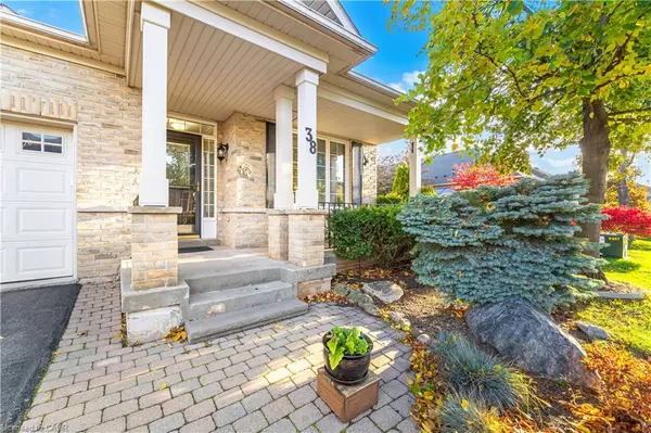 Burlington, ON L7M 4S6,2243 Turnberry Road #38