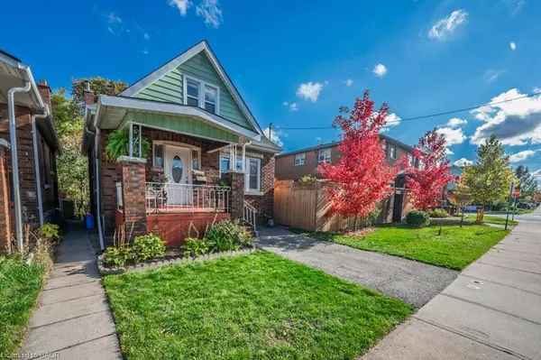 Hamilton, ON L8H 4V5,128 Crosthwaite Avenue N