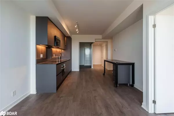 Barrie, ON L4N 1S9,39 Mary Street