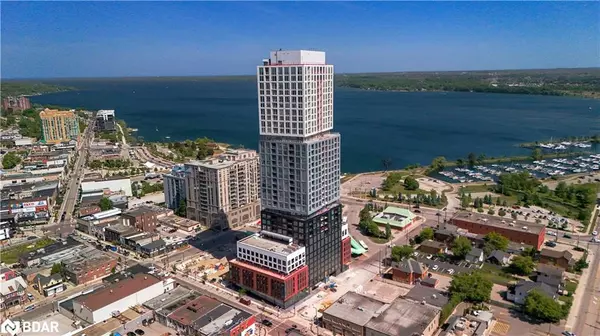 39 Mary Street, Barrie, ON L4N 1S9