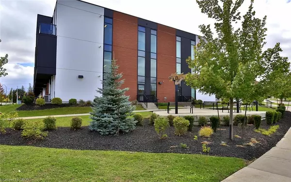 5 Wake Robin Drive #118, Kitchener, ON N2E 0H6