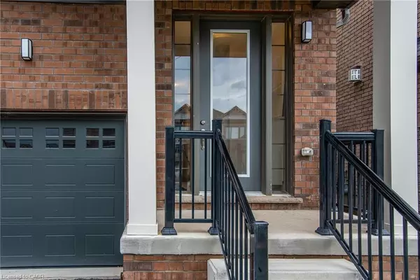 Ayr, ON N0B 1E0,29 Rustic Oak Trail