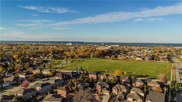 Hamilton, ON L8G 5G9,1012 Greenhill Avenue