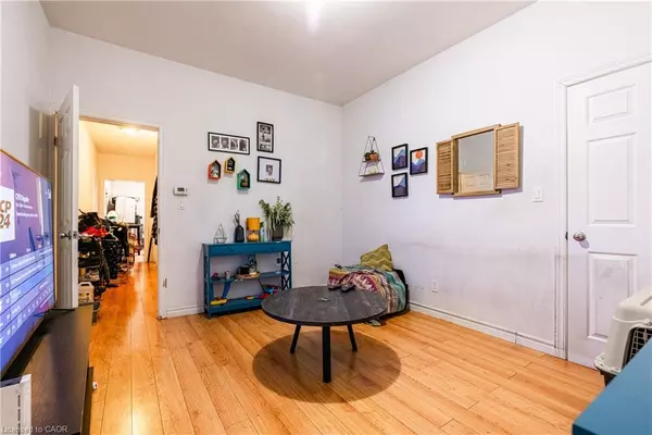 Hamilton, ON L8R 2B4,55 Cannon Street W