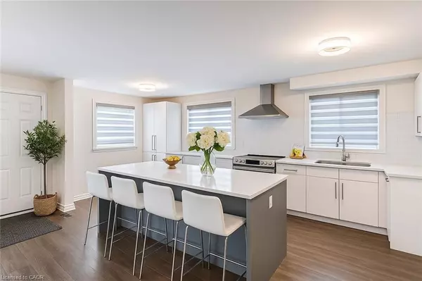 Toronto, ON M2M 1M3,194 Pleasant Avenue