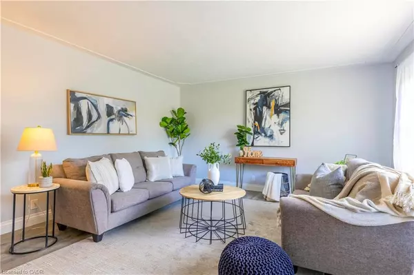 Grimsby, ON L3M 3W5,40 Kerman Avenue