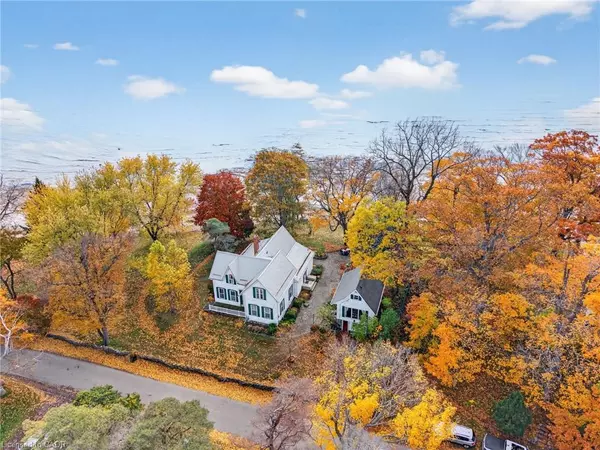 685 Sandy Bay Road, Dunnville, ON N1A 2W6