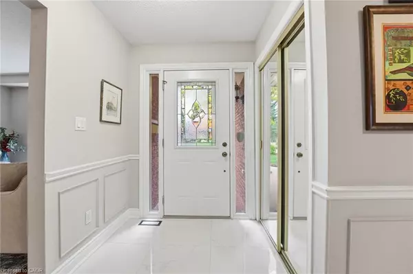 Ancaster, ON L9G 3R2,668 Tomahawk Crescent