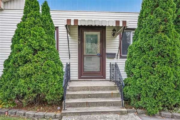 Hamilton, ON L8V 3S9,49 East 33rd Street