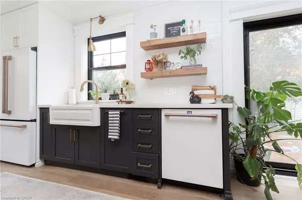 Burlington, ON L7S 1G4,1406 Ontario Street