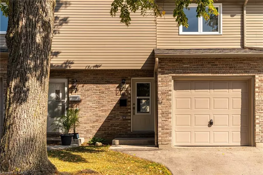 1396 Upper Ottawa Street #6, Hamilton, ON L8W 1R1