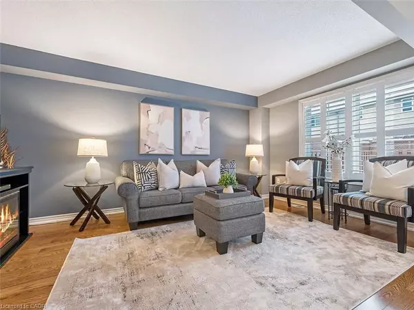 Burlington, ON L7M 5B8,4055 Forest Run Avenue #37