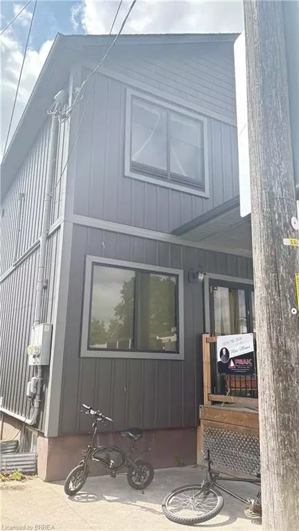 Burford, ON N0E 1A0,129 King Street