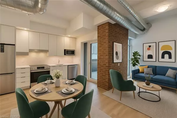 206 King Street W #409, Hamilton, ON L8P 1A5