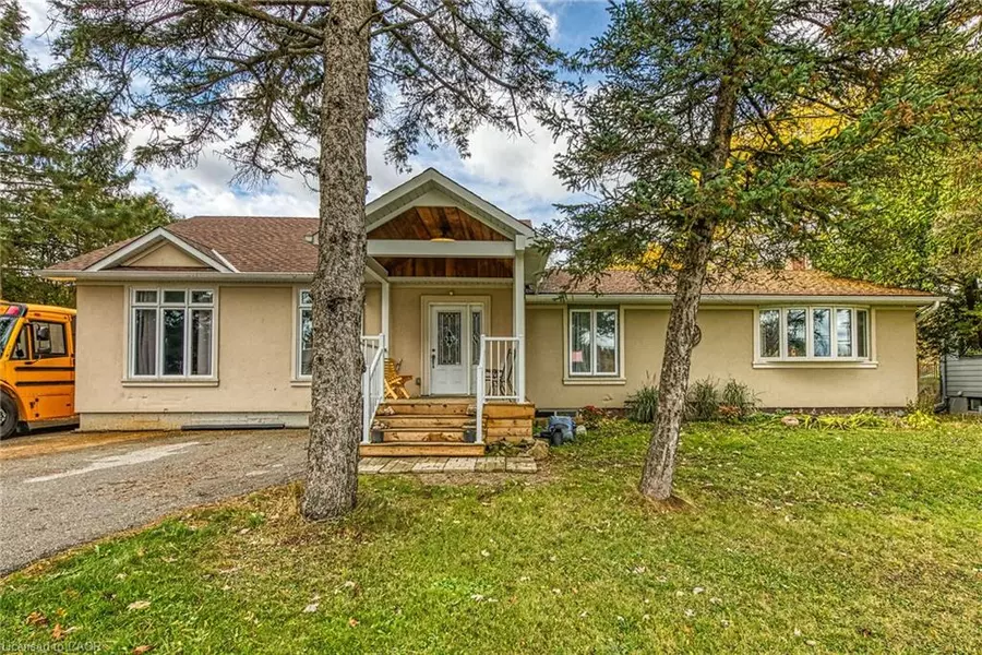 1413 Edgewood Road, Hamilton, ON L8N 2Z7