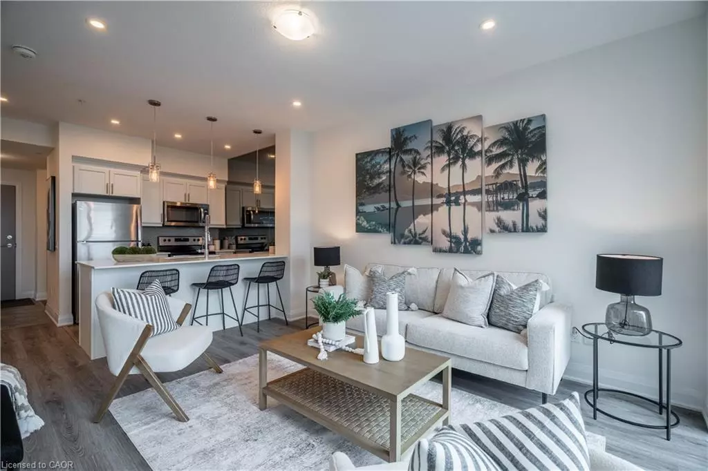 Grimsby, ON L3M 0J1,16 Concord Place #426