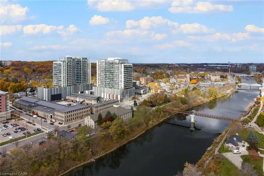 15 Glebe Street #910, Waterloo, ON N1S 0C3