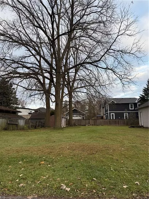 PART 1 Water Street, Ayr, ON N0B 1E0