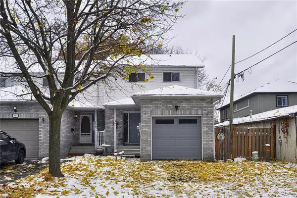 137 Chestnut Street N, Cambridge, ON N3H 2J9