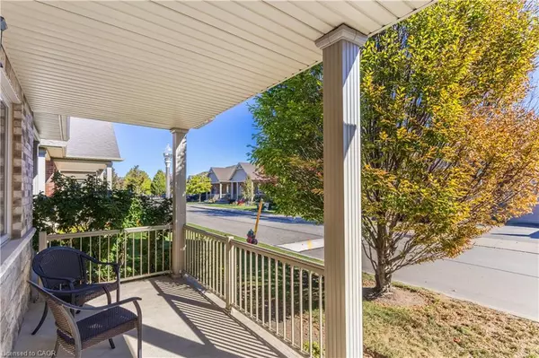 Binbrook, ON L0R 1C0,7 Gaddye Lane #7