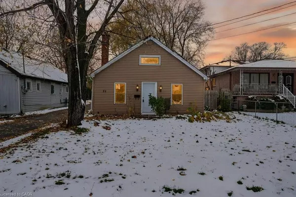 Stoney Creek, ON L8E 3B3,71 Teal Avenue