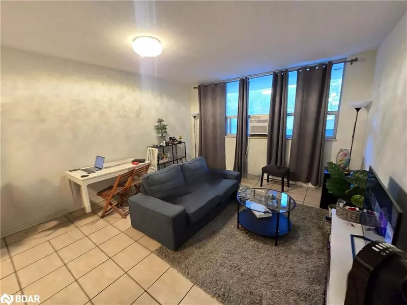 40 Homewood Avenue, Toronto, ON M4Y 2K2