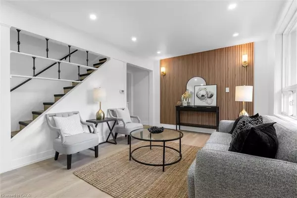 Hamilton, ON L8H 1N7,24 Eaton Place