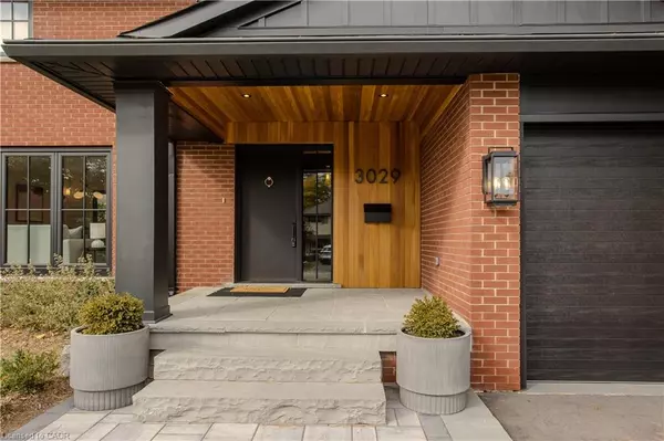 Burlington, ON L7N 2K3,3029 Eva Drive