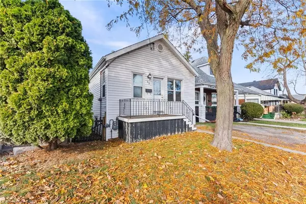 Hamilton, ON L8H 4M2,23 Wexford Avenue N