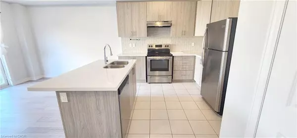 Stoney Creek, ON L8E 0J8,10 Pinot Crescent