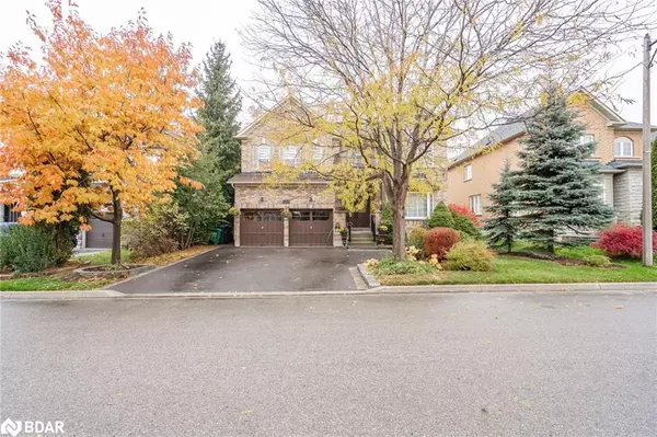 26 Emperor Drive, Brampton, ON L6P 1X5