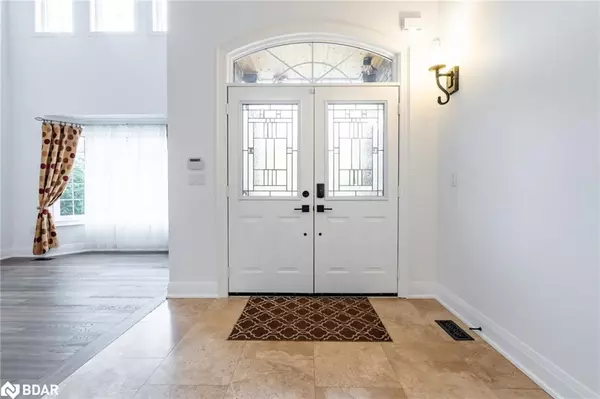 Brampton, ON L6P 1X5,26 Emperor Drive