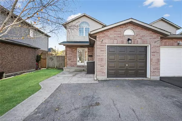 Beamsville, ON L3J 0E3,4902 Adam Court