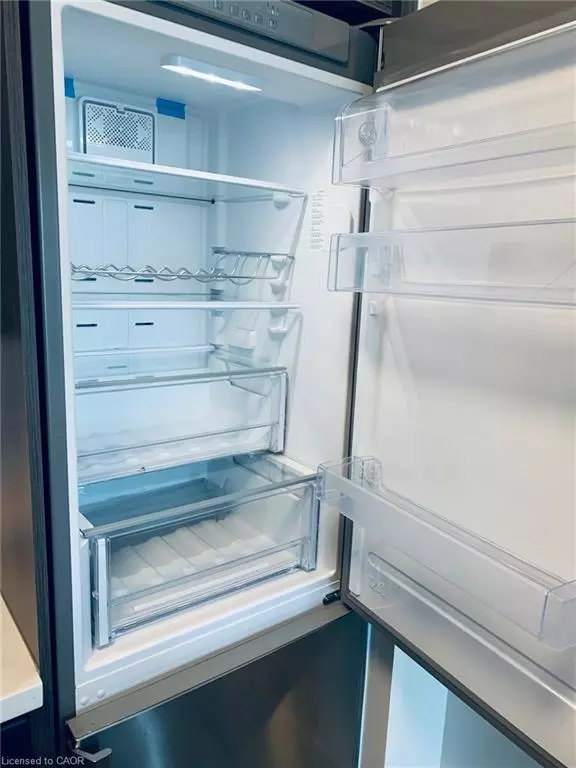 Burlington, ON L7R 0E6,2093 Fairview Street #1310