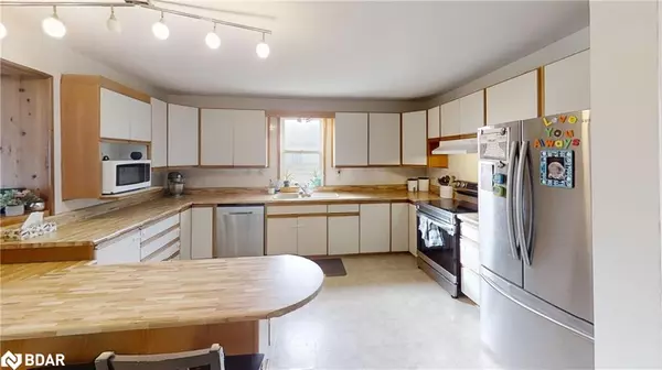 Brechin, ON L0K 1B0,2214 Concession 10 Road