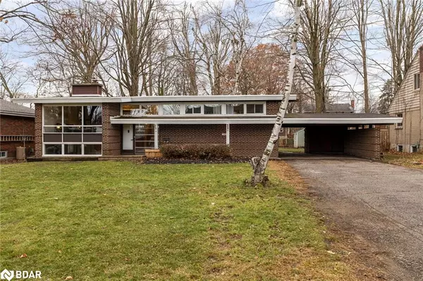 193 Lawrence Avenue, Orillia, ON L3V 5M2