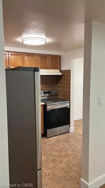 Guelph, ON N1H 8G3,78 Grandridge Crescent