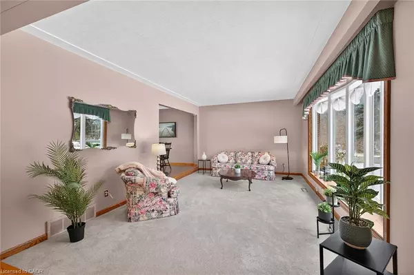 Flamborough, ON L0R 2B0,580 Woodhill Road