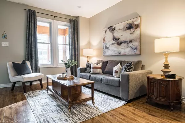 Hamilton, ON L8L 7S3,251 Balmoral Avenue N