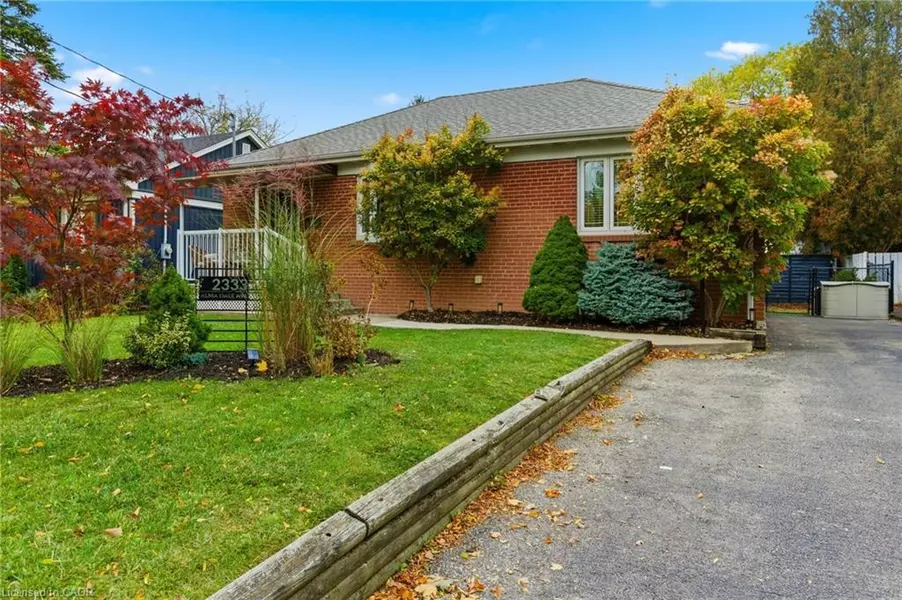 2333 Alma Dale Avenue, Burlington, ON L7P 1S2