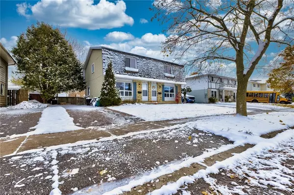 Waterloo, ON N2L 5E5,30A Helene Crescent