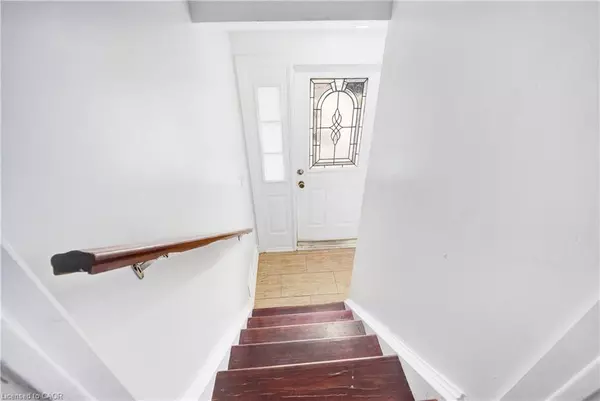 Brampton, ON L6W 1S4,61 Clarence Street