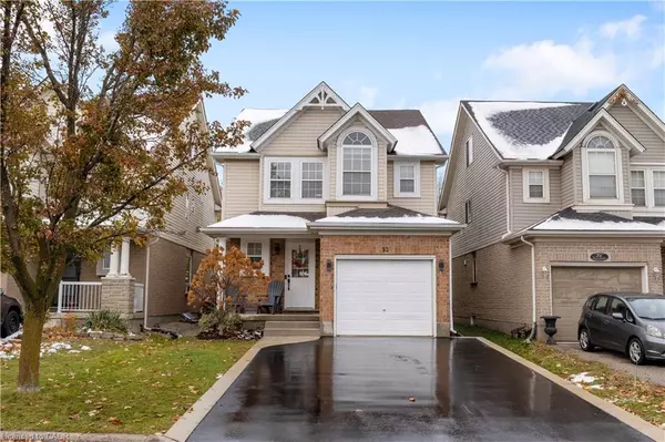 32 Maryann Price Lane, Cambridge, ON N3C 4K6