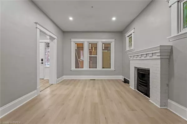 Hamilton, ON L8M 3C9,88 Gage Avenue S