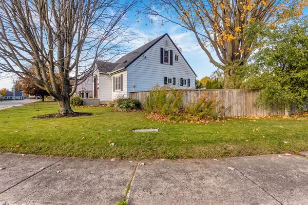 Woodstock, ON N4S 2A5,825 Maple Avenue