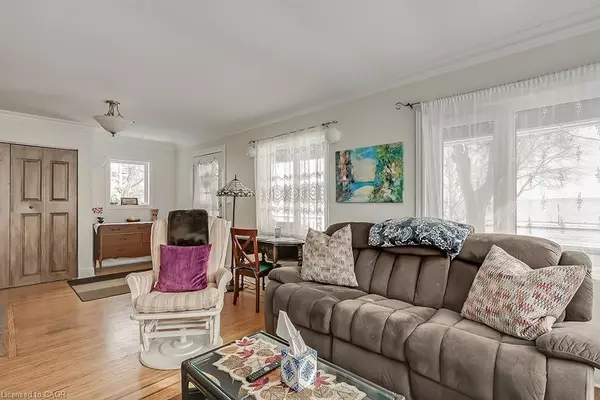 Burlington, ON L7S 1B3,1415 Lakeshore Road