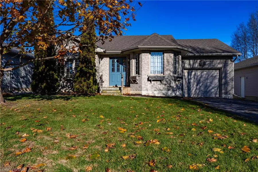 322 Richardson Drive, Port Dover, ON N0A 1N4