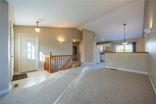 Port Dover, ON N0A 1N4,322 Richardson Drive