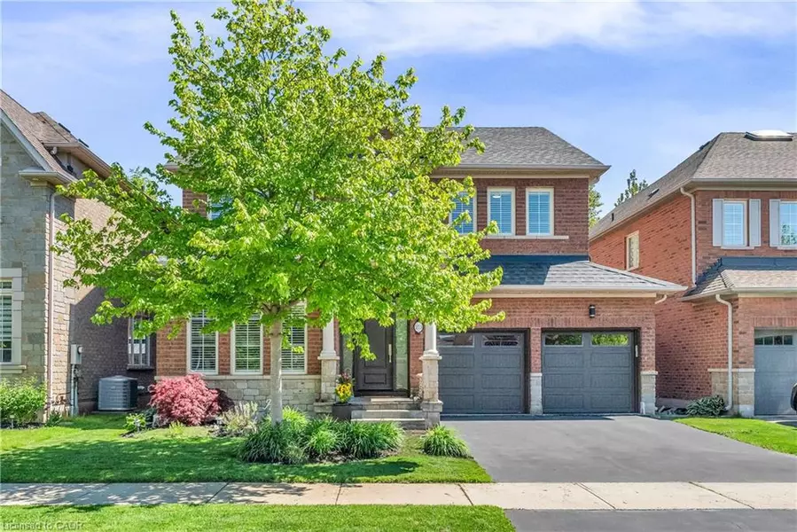 273 Duskywing Way, Oakville, ON L6L 6X5